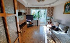 Продажа 2-комнатной квартиры, 59 м, Валиханова, дом 36