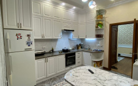 Продажа 3-комнатной квартиры, 94.4 м, Букейханова, дом 28