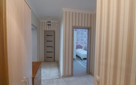 Продажа 2-комнатной квартиры, 62 м, Айтматова, дом 42