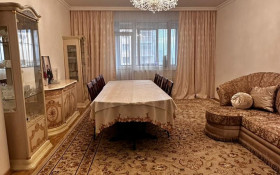 Продажа 4-комнатной квартиры, 162 м, Кошкарбаева, дом 28