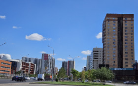 Продажа 4-комнатной квартиры, 135 м, Кошкарбаева, дом 26 - Аманжолова