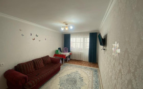 Продажа 2-комнатной квартиры, 45 м, Муканова