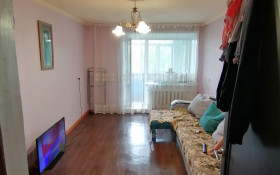 Продажа 3-комнатной квартиры, 62 м, Серова, дом 75