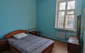 Продажа 3-комнатной квартиры, 54 м, Пирогова