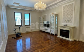 Продажа 4-комнатной квартиры, 142.9 м, Панфилова, дом 5