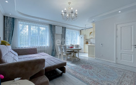 Продажа 4-комнатной квартиры, 108.1 м, Кабанбай батыра, дом 96