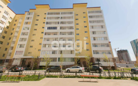 Продажа 3-комнатной квартиры, 93 м, Букейханова, дом 32