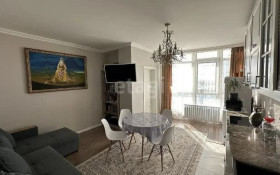 Продажа 2-комнатной квартиры, 45 м, Айтматова, дом 34