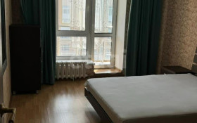 Продажа 2-комнатной квартиры, 65 м, Аманжолова, дом 32