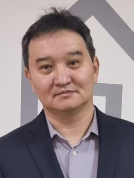 Ерлан - Favorit Real Estate