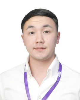 Маханов Адиль