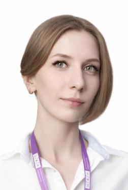 Яна Ляшенко