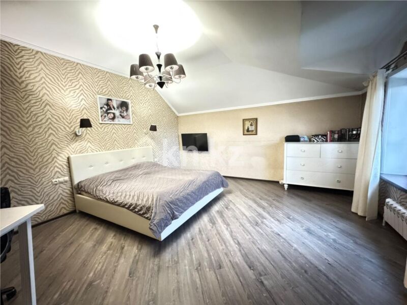 Продажа 4-комнатного дома, 367.4 м² - Продажа домов, коттеджей в Караганде - страница 4 фото 6 из 38
