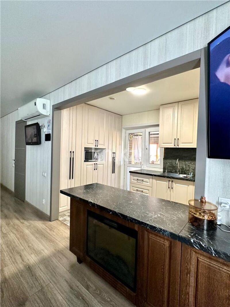 Продажа 6-комнатного дома, 230 м² - Продажа домов, коттеджей в Караганде - страница 6 фото 4 из 33