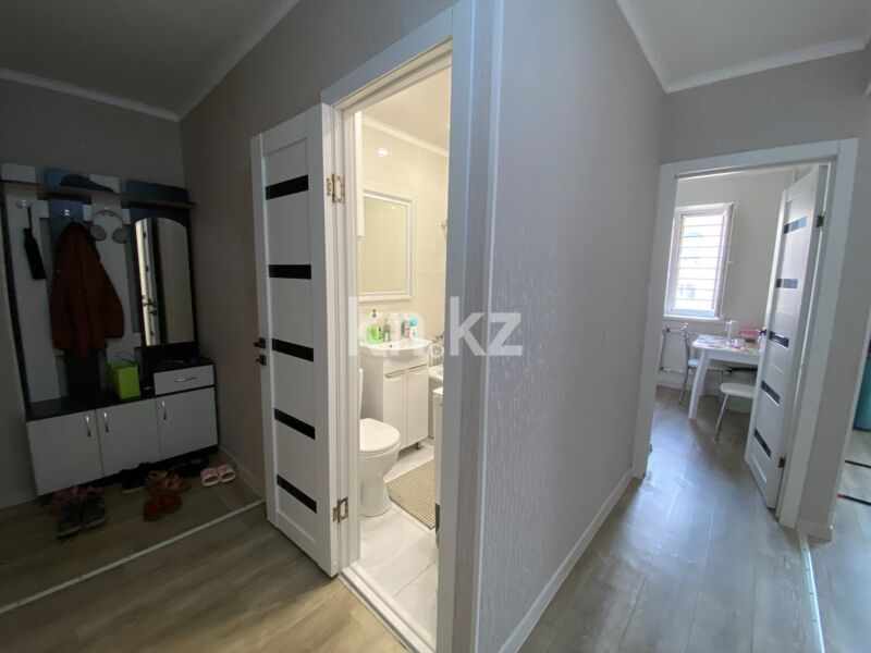 Продажа 2-комнатной квартиры, 46.3 м² - Продажа жилой и коммерческой недвижимости в Карагандинской области фото 14 из 15