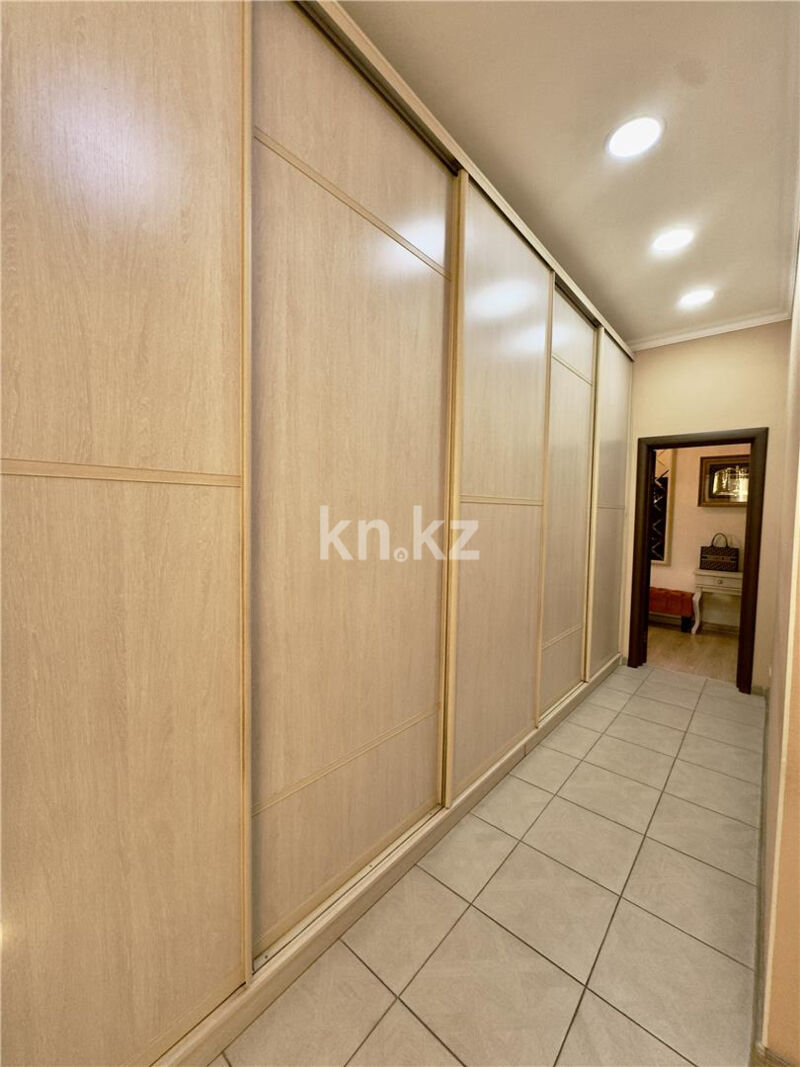 Продажа 5-комнатной квартиры, 217 м² - Продажа квартир в Михайловке Караганды - страница 6 фото 13 из 28
