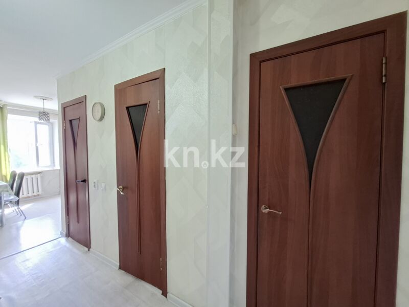Продажа 3-комнатной квартиры, 64 м² - Продажа трехкомнатных квартир в Майкудуке Караганды - страница 8 фото 20 из 29