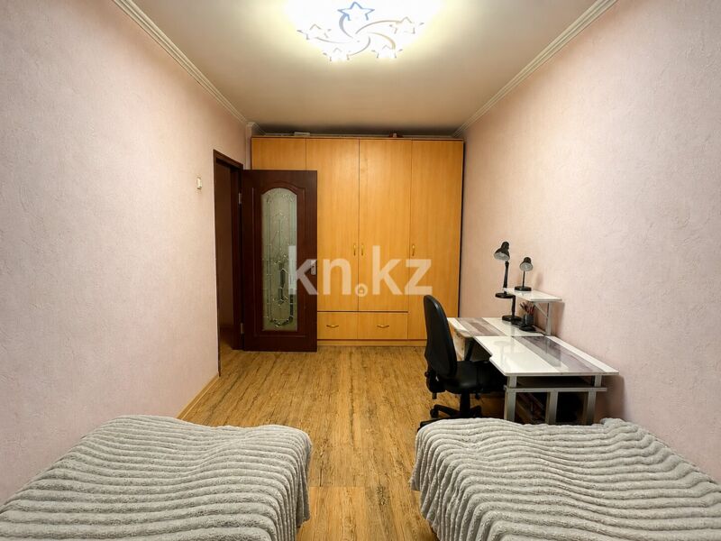 Продажа 3-комнатной квартиры, 68 м² - Продажа трехкомнатных квартир в кирпичном доме в Караганде - страница 9 фото 8 из 13