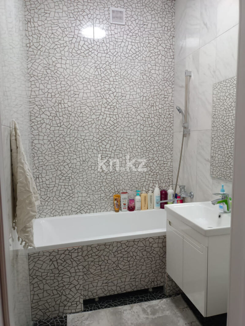 Продажа 3-комнатной квартиры, 93 м² - Продажа трехкомнатных квартир в Караганде - страница 5 фото 7 из 10
