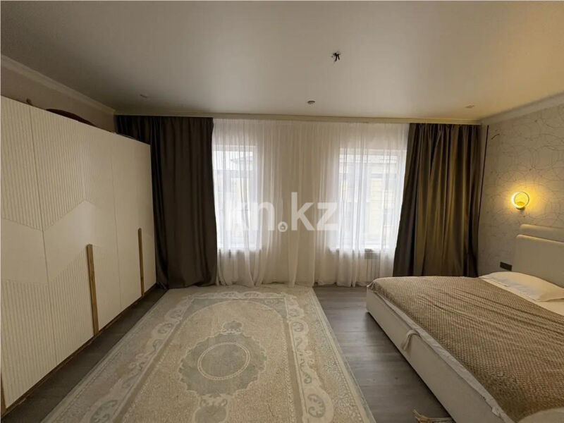 Продажа 4-комнатной квартиры, 155 м² - Продажа четырехкомнатных квартир в кирпичном доме в Караганде - страница 7 фото 4 из 10