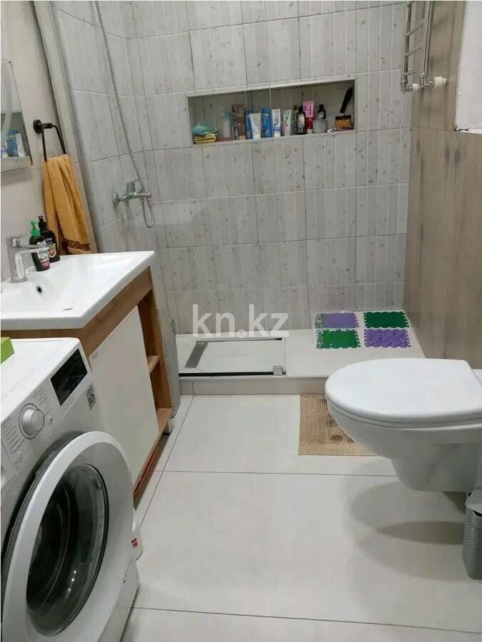 Продажа 1-комнатной квартиры, 48 м² - Продажа однокомнатных квартир на Юго-Востоке Караганды фото 3 из 4