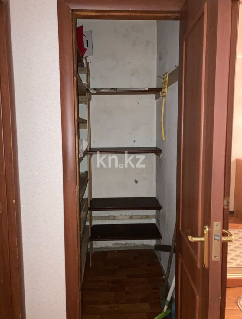 Продажа 3-комнатной квартиры, 58 м² - Продажа квартир в панельном доме в Алматы фото 6 из 12