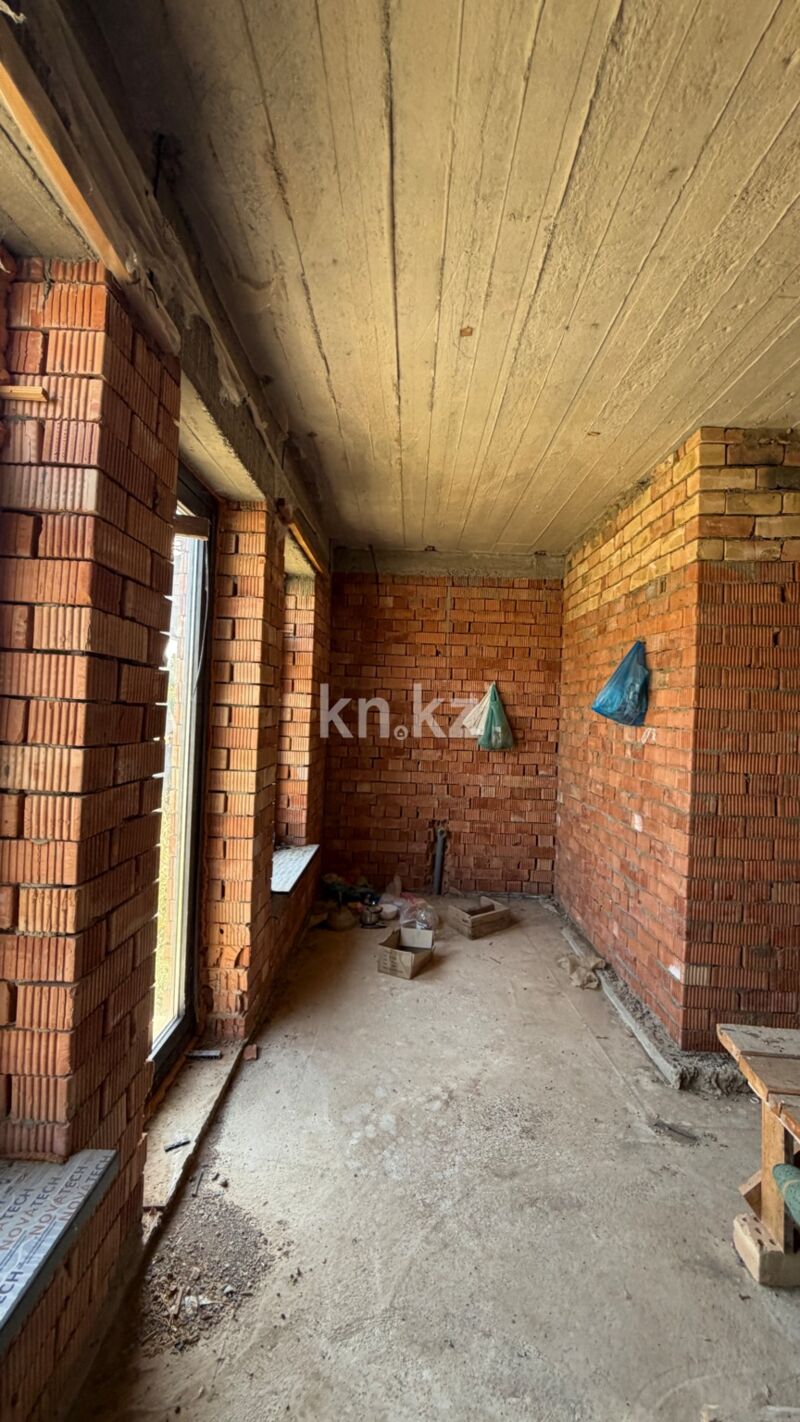 Продажа 4-комнатного дома, 400 м² - Продажа домов, коттеджей в Аль-Фарабийском р-не Шымкента фото 30 из 37