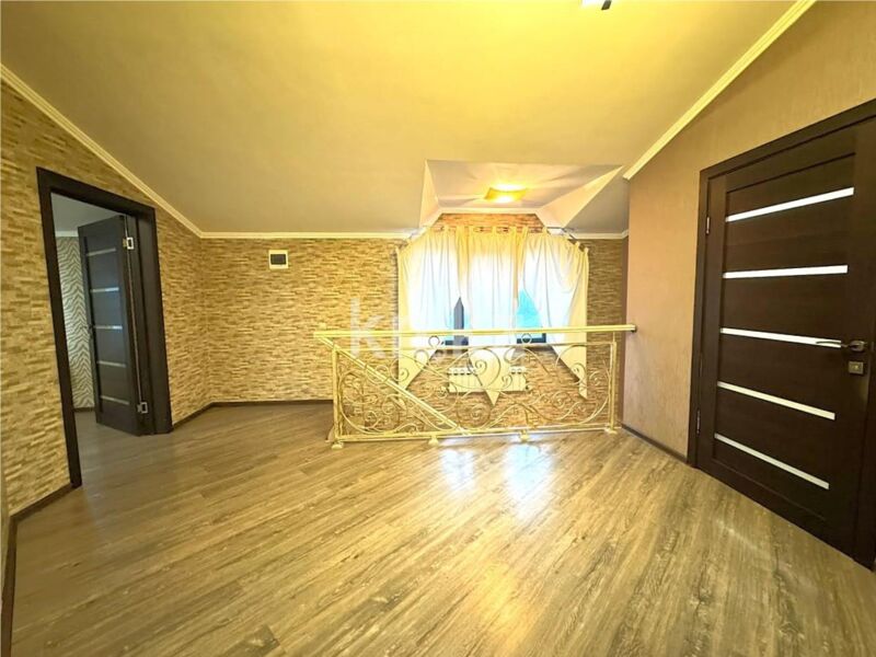 Продажа 4-комнатного дома, 367.4 м² - Продажа домов, коттеджей в Караганде - страница 4 фото 25 из 38