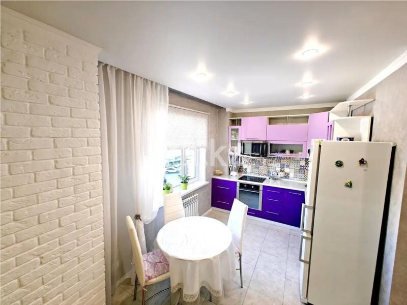 Продажа 2-комнатной квартиры, 52 м² - Продажа двухкомнатных квартир на Юго-Востоке Караганды фото 3 из 5