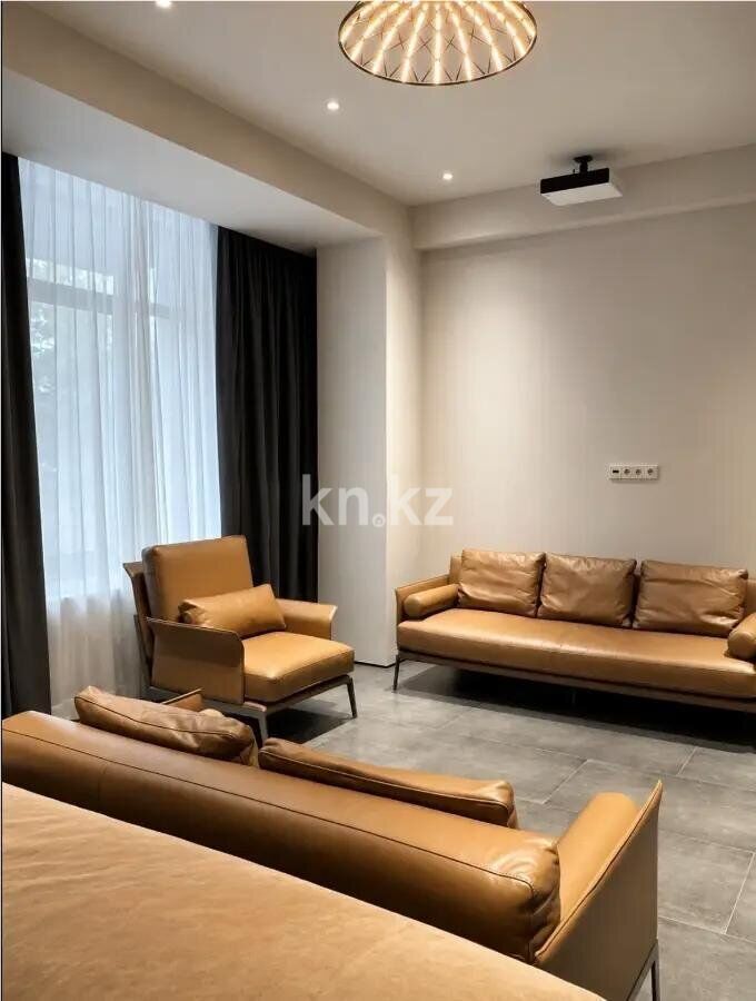 Продажа 4-комнатной квартиры, 164 м² - Продажа четырехкомнатных квартир от собственников в Алматы - страница 5 фото 1 из 4
