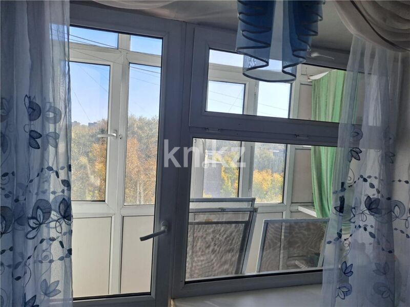 Продажа 3-комнатной квартиры, 54 м² - Продажа зданий в Усть-Каменогорске фото 16 из 18