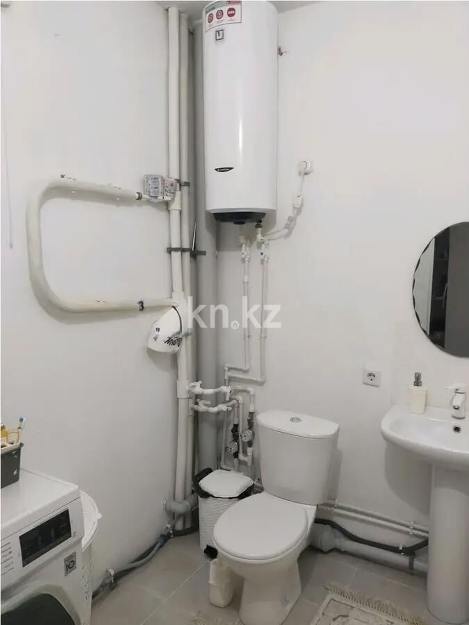 Продажа 1-комнатной квартиры, 47 м² - Продажа квартир в монолитно-каркасном доме в Караганде - страница 10 фото 3 из 5