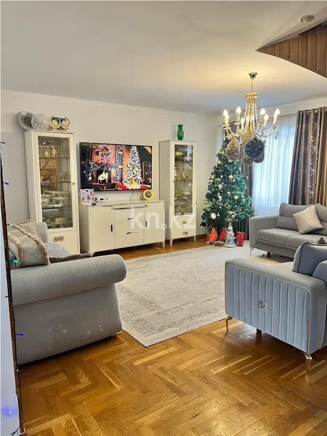 Продажа 4-комнатной квартиры, 245 м² - Продажа четырехкомнатных квартир в кирпичном доме в Казахстане - страница 21 фото 2 из 9