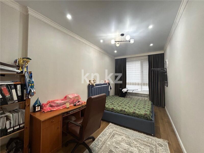 Продажа 3-комнатной квартиры, 90 м² - Продажа трехкомнатных квартир в монолитно-каркасном доме в Караганде - страница 2 фото 3 из 11