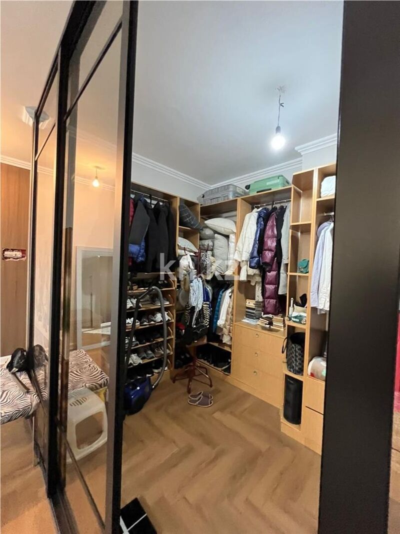 Продажа 4-комнатной квартиры, 160 м² - Продажа четырехкомнатных квартир в Казахстане - страница 2 фото 9 из 12