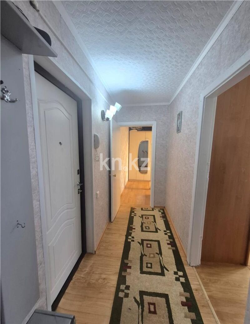 Продажа 2-комнатной квартиры, 43 м² - Продажа двухкомнатных квартир в Майкудуке Караганды - страница 5 фото 9 из 12
