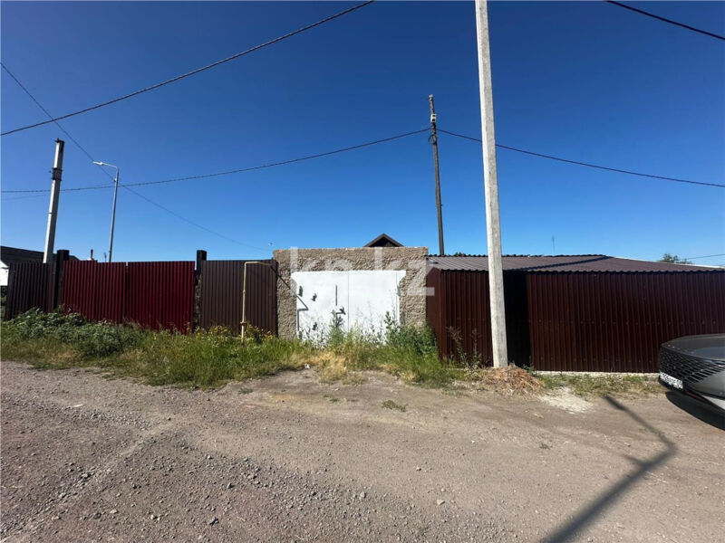Продажа 4-комнатного дома, 87.8 м² - Продажа земельных участков в Темиртау фото 3 из 26