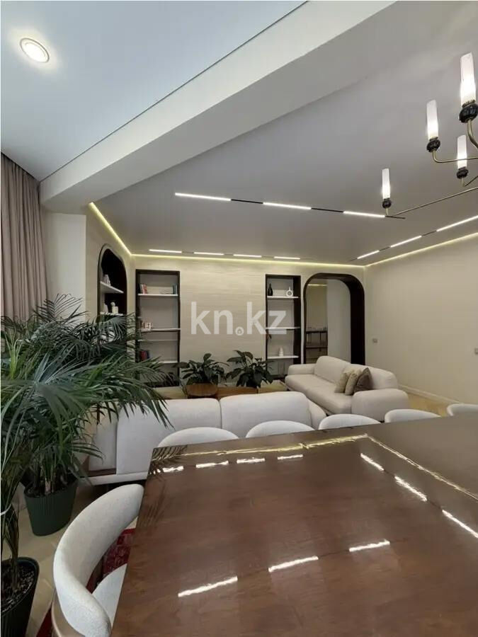 Продажа 5-комнатной квартиры, 210 м² - Продажа пятикомнатных и более квартир в Бостандыкском р-не Алматы фото 2 из 5