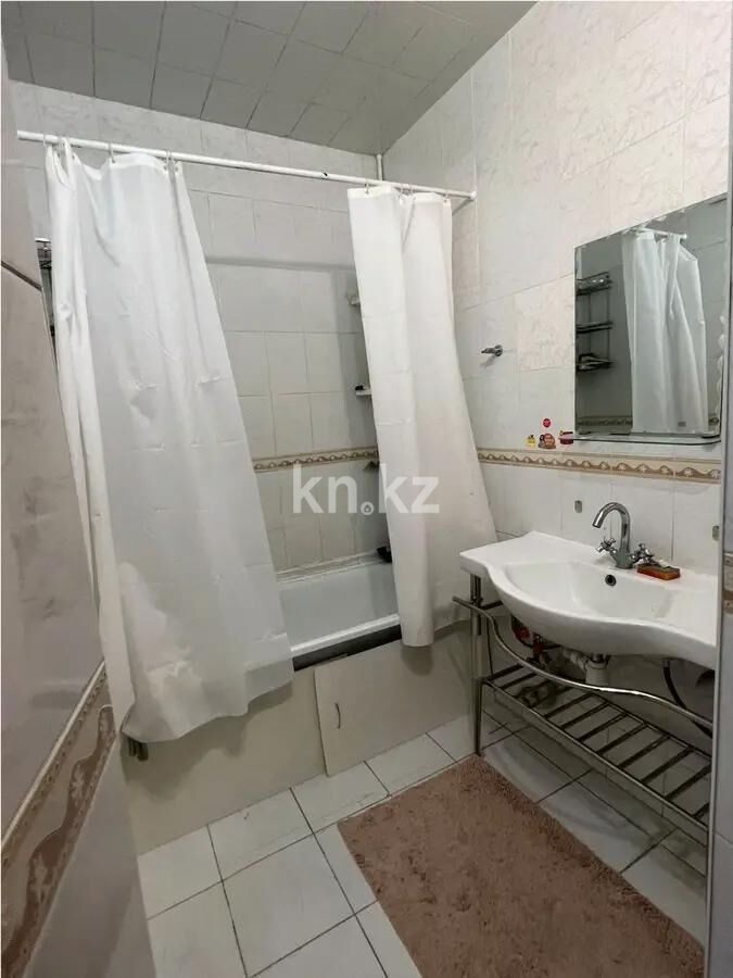Продажа 2-комнатной квартиры, 70 м² - Продажа квартир в Казахстане - страница 13 фото 4 из 7