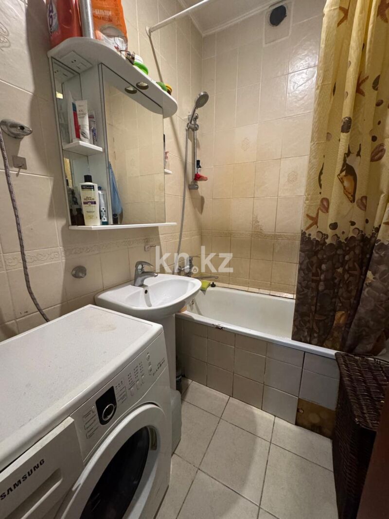 Продажа 3-комнатной квартиры, 69 м² - Продажа трехкомнатных квартир от собственников в Караганде фото 7 из 12