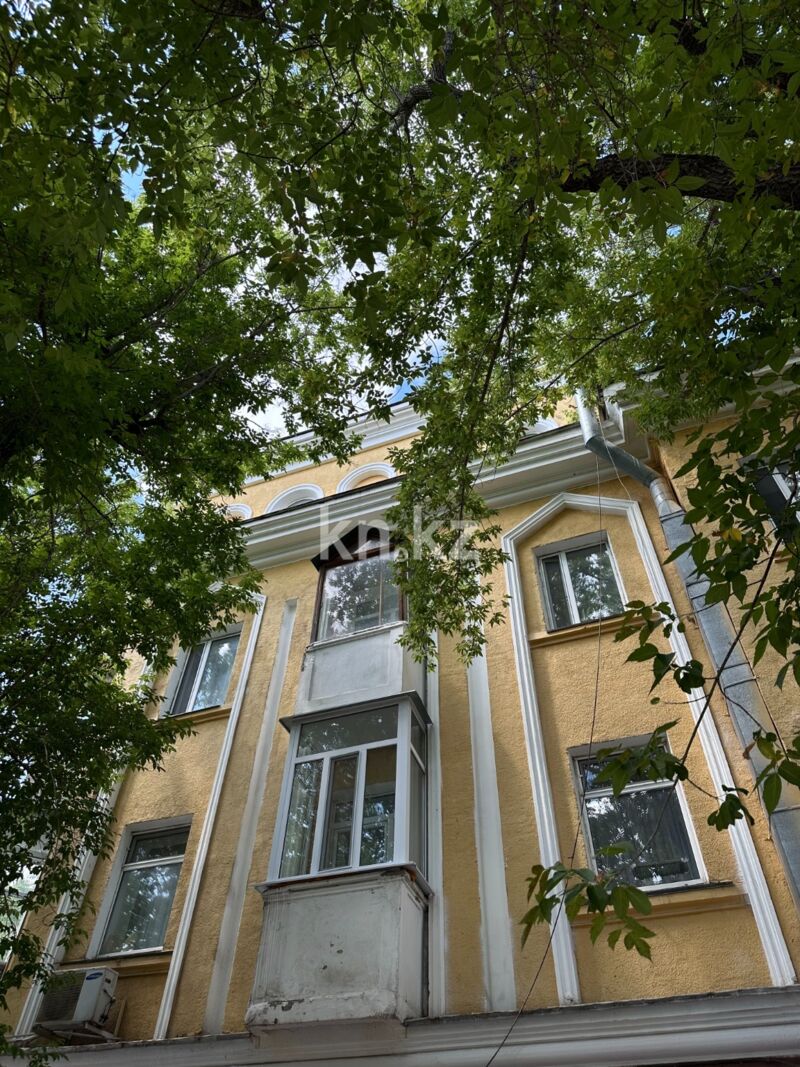 Продажа 4-комнатной квартиры, 73 м² - Продажа четырехкомнатных квартир в кирпичном доме в Караганде - страница 4 фото 7 из 35