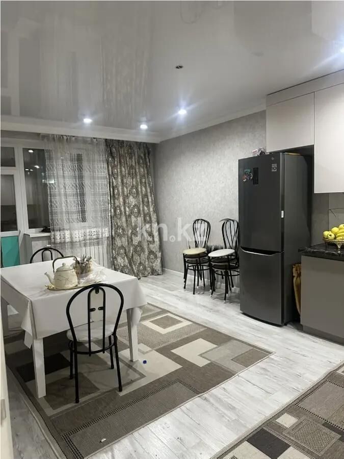 Продажа 4-комнатной квартиры, 89 м² - Продажа четырехкомнатных квартир в кирпичном доме в Казахстане - страница 19 фото 5 из 6