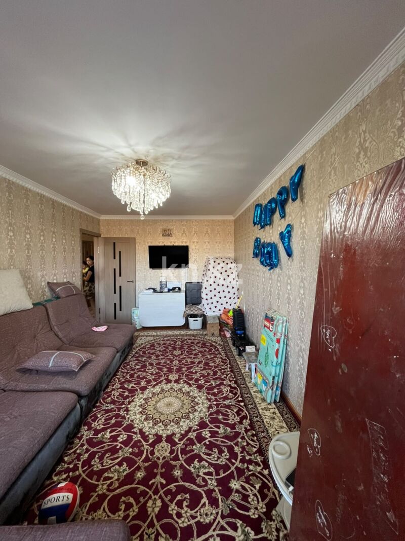 Продажа 3-комнатной квартиры, 63 м² - Продажа трехкомнатных квартир в Майкудуке Караганды - страница 3 фото 13 из 16