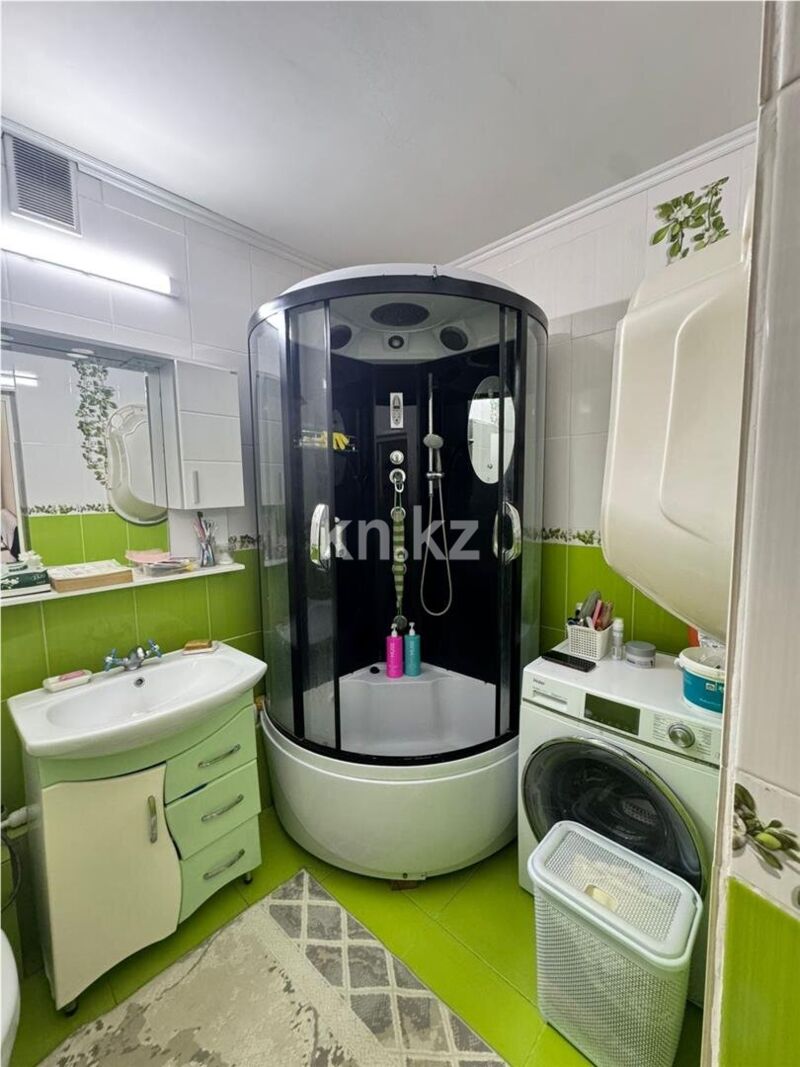 Продажа 3-комнатной квартиры, 80 м² - Продажа квартир в районе Юго-Восток в Караганде фото 11 из 14