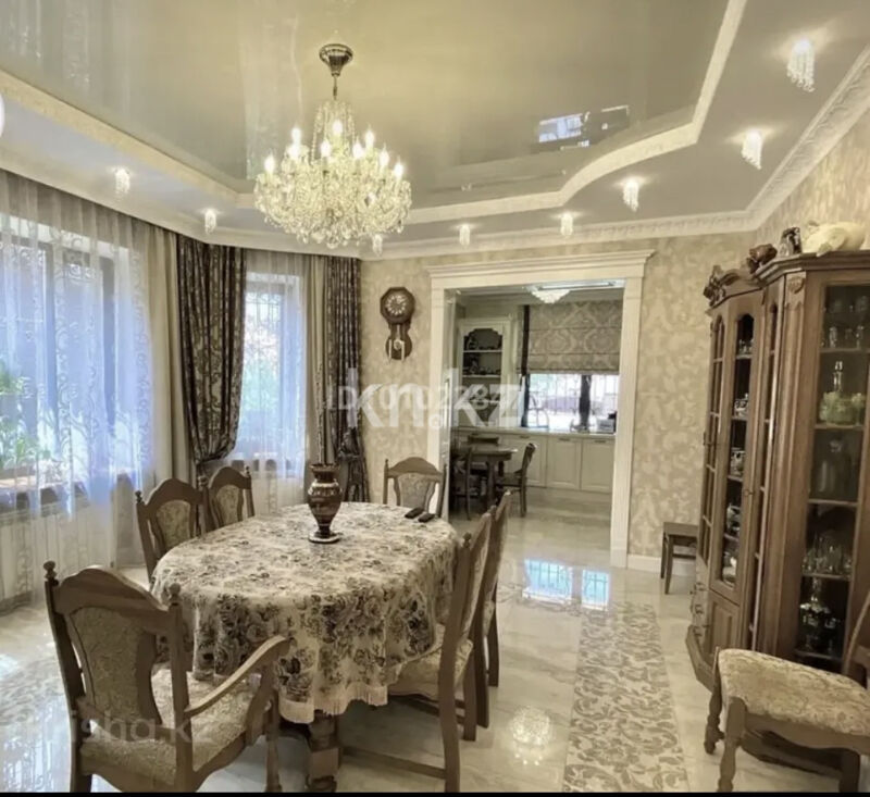 Продажа 9-комнатного дома, 375 м² - Продажа земельных участков в Костанае фото 1 из 23