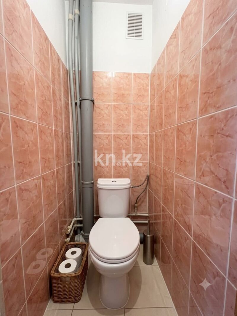 Продажа 3-комнатной квартиры, 65 м² - Продажа трехкомнатных квартир в Караганде фото 11 из 24