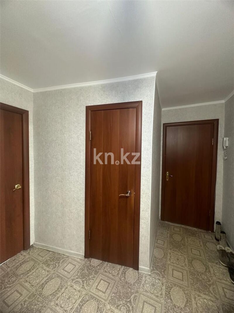 Продажа 3-комнатной квартиры, 64 м² - Продажа трехкомнатных квартир на Юго-Востоке Караганды - страница 23 фото 14 из 17