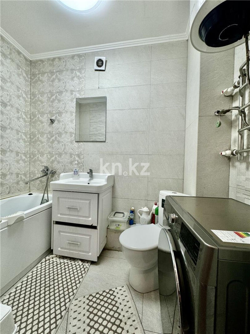 Продажа 3-комнатной квартиры, 75 м² - Продажа квартир в блочном доме в Караганде - страница 2 фото 18 из 23
