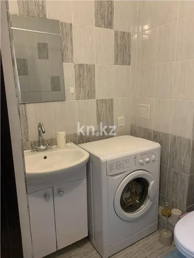 Продажа 1-комнатной квартиры, 33 м² - Продажа однокомнатных квартир в Жетысуском р-не Алматы - страница 4 фото 3 из 4