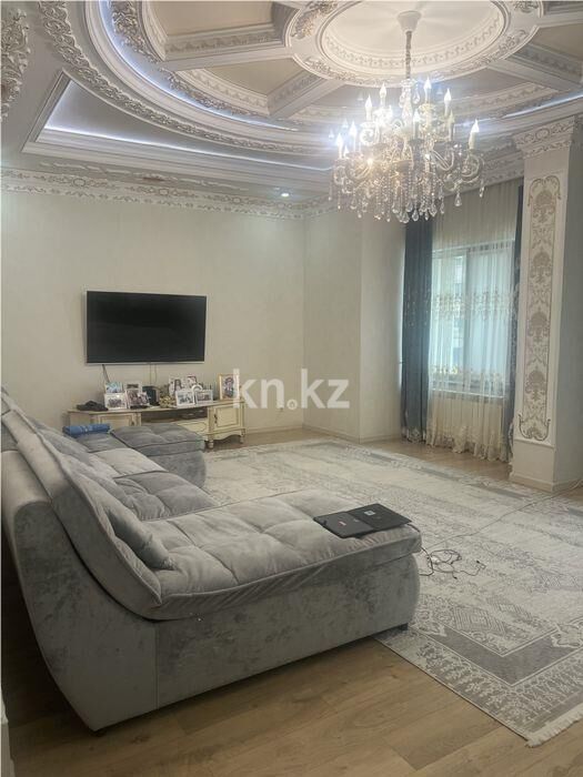 Продажа 4-комнатной квартиры, 180 м² - Продажа четырехкомнатных квартир в монолитном доме в Казахстане - страница 2 фото 1 из 5